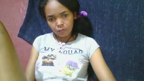 rosia685234 online show from March 6, 2025, 1:35 pm