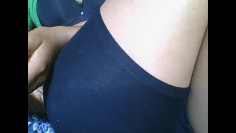 rosia685234 online show from September 15, 2025, 7:36 pm