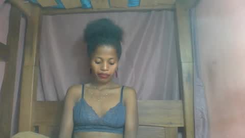 Snapshot of rosiahot1 chatting on February 18, 2025, 7:43 am rosia online show from February 18, 2025, 7:43 am