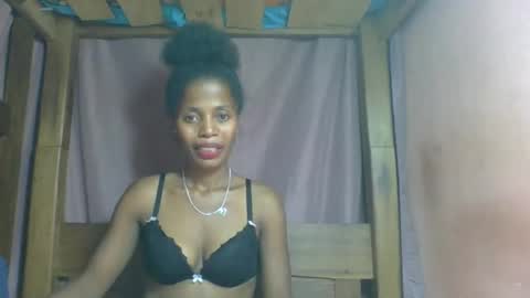 Snapshot of rosiahot1 chatting on February 22, 2025, 5:13 pm rosia online show from February 22, 2025, 5:13 pm