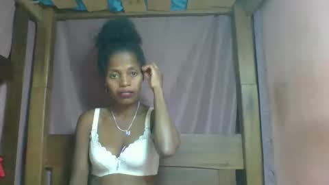 Snapshot of rosiahot1 chatting on February 23, 2025, 5:07 pm rosia online show from February 23, 2025, 5:07 pm