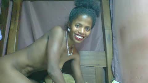 Snapshot of rosiahot1 chatting on February 27, 2025, 2:54 pm rosia online show from February 27, 2025, 2:54 pm