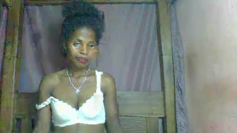 Snapshot of rosiahot1 chatting on February 27, 2025, 9:47 pm rosia online show from February 27, 2025, 9:47 pm