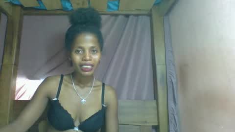 Snapshot of rosiahot1 chatting on March 1, 2025, 11:47 pm rosia online show from March 1, 2025, 11:47 pm