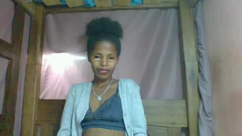 Snapshot of rosiahot1 chatting on March 3, 2025, 6:04 am rosia online show from March 3, 2025, 6:04 am