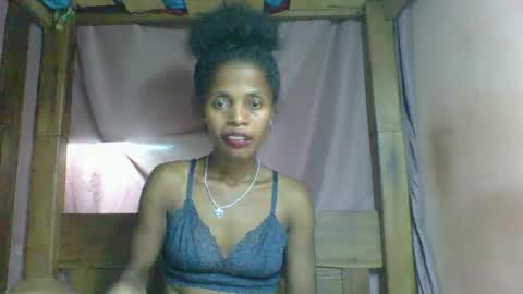 Snapshot of rosiahot1 chatting on March 3, 2025, 2:48 pm rosia online show from March 3, 2025, 2:48 pm