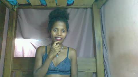 Snapshot of rosiahot1 chatting on March 3, 2025, 9:05 pm rosia online show from March 3, 2025, 9:05 pm