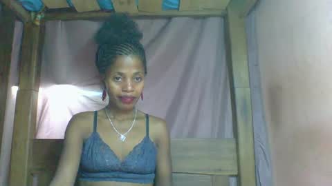 Snapshot of rosiahot1 chatting on March 7, 2025, 9:07 am rosia online show from March 7, 2025, 9:07 am