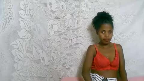 Snapshot of rosiahot1 chatting on September 22, 2025, 1:57 pm rosia online show from September 22, 2025, 1:57 pm