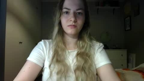 Rosie online show from October 30, 2025, 8:16 am