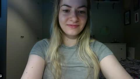 Rosie online show from May 8, 2026, 7:46 am