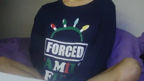 Rosie Fawn online show from November 30, 2025, 6:39 am