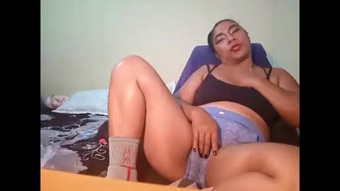 rosmerynavarro online show from February 13, 2026, 5:14 am