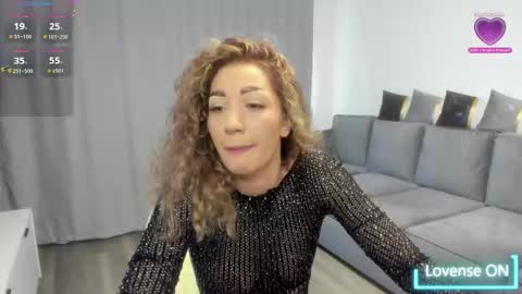 Snapshot of rossana_doll chatting on February 27, 2026, 6:46 am Rossa online show from February 27, 2026, 6:46 am