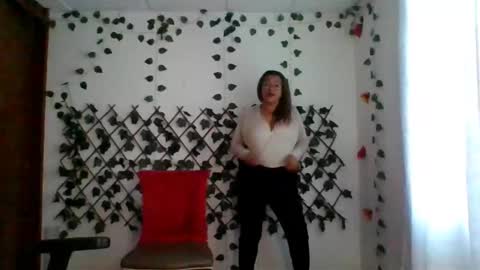 Rossana  online show from November 21, 2025, 8:29 pm