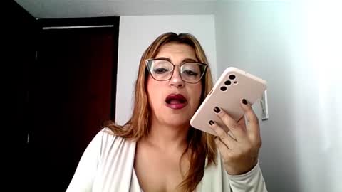 Snapshot of rossanalionheart chatting on June 11, 2026, 12:14 pm Rossana online show from June 11, 2026, 12:14 pm