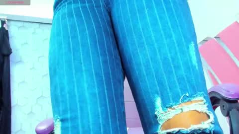 rossanaparker online show from February 11, 2025, 12:05 pm