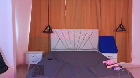 rossane_luxe online show from March 4, 2026, 12:44 pm