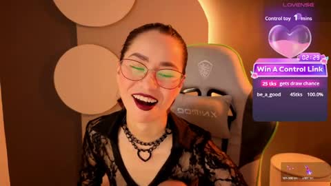 Snapshot of rosse_98_ chatting on May 26, 2026, 2:13 pm Miss Rosse online show from May 26, 2026, 2:13 pm