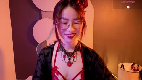 Snapshot of rosse_98_ chatting on June 4, 2026, 1:39 pm Miss Rosse online show from June 4, 2026, 1:39 pm