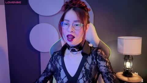 Snapshot of rosse_98_ chatting on June 9, 2026, 3:34 pm Miss Rosse online show from June 9, 2026, 3:34 pm