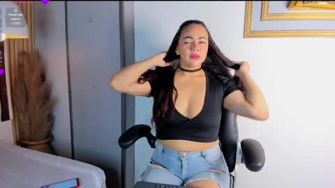 Rossie  online show from December 16, 2025, 12:32 pm