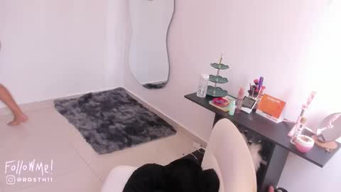 Im Ross   online show from February 18, 2025, 2:16 pm