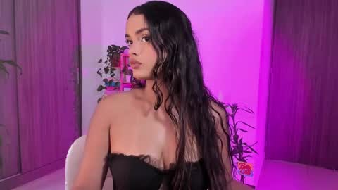 Im Ross   online show from September 28, 2025, 7:30 pm