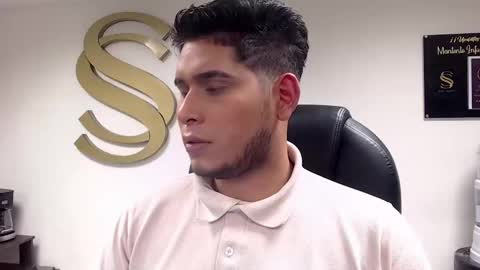 roswall25 online show from January 12, 2026, 5:56 am