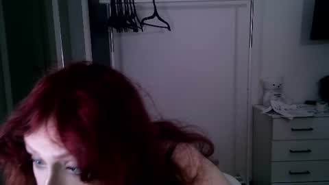 rosy_petal online show from July 13, 2026, 1:19 am
