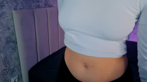 Snapshot of rosywhisper chatting on May 8, 2026, 9:03 am Rosy online show from May 8, 2026, 9:03 am