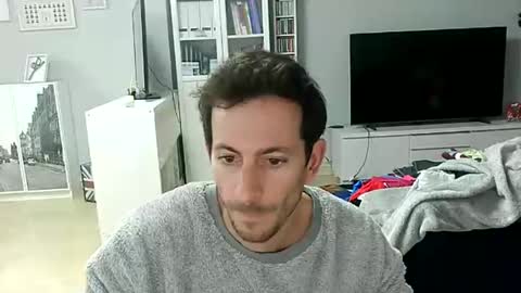 roubarixx online show from March 2, 2025, 6:51 pm