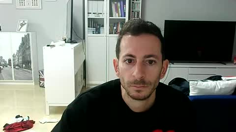 roubarixx online show from March 6, 2025, 9:47 am