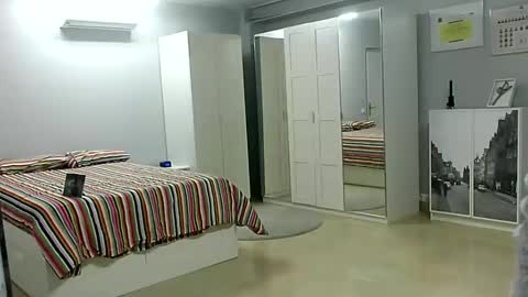 roubarixx online show from March 10, 2025, 10:04 am