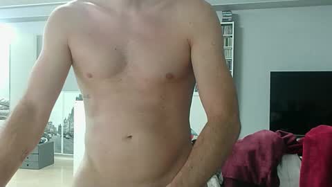 roubarixx online show from September 29, 2025, 7:13 am