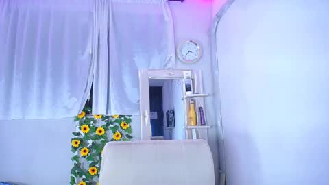 Snapshot of rous_25 chatting on January 17, 2025, 12:42 pm rous_25 online show from January 17, 2025, 12:42 pm