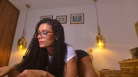 Snapshot of rouse_leon chatting on November 16, 2025, 4:12 pm Rouse leon online show from November 16, 2025, 4:12 pm