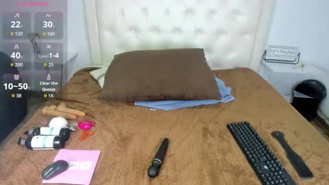 rouse_sexy_hotxx77 online show from October 19, 2025, 7:09 am