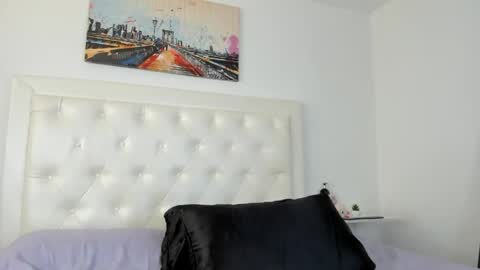 rouse_sexy_hotxx77 online show from May 10, 2026, 4:01 pm