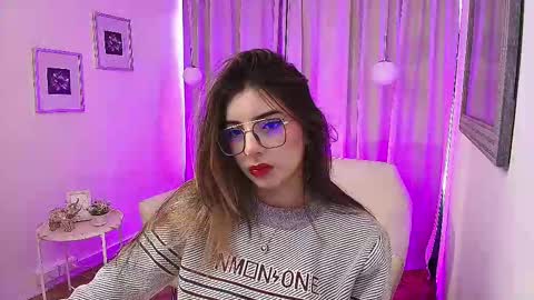 Rousee online show from September 19, 2025, 1:34 pm