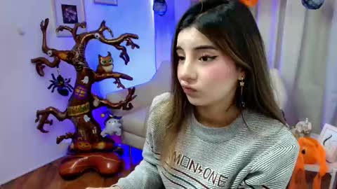 Snapshot of rousee_v chatting on October 30, 2025, 1:34 pm Rousee online show from October 30, 2025, 1:34 pm