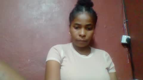 rovaelyah online show from March 17, 2026, 3:26 pm