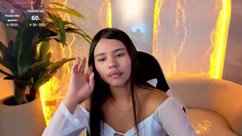 Snapshot of roxan_tp chatting on February 24, 2026, 12:47 pm Roxan tp online show from February 24, 2026, 12:47 pm