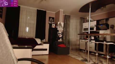Snapshot of roxana_brooks chatting on December 5, 2024, 2:44 pm Roxana online show from December 5, 2024, 2:44 pm