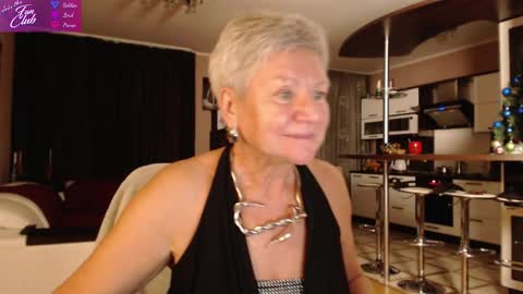 Snapshot of roxana_brooks chatting on December 27, 2024, 3:04 pm Roxana online show from December 27, 2024, 3:04 pm