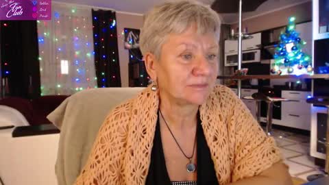 Snapshot of roxana_brooks chatting on January 3, 2025, 4:48 pm Roxana online show from January 3, 2025, 4:48 pm