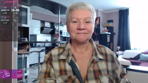 Roxana online show from February 5, 2026, 8:19 am