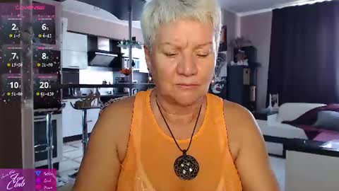 Snapshot of roxana_brooks chatting on June 19, 2026, 2:54 pm Roxana online show from June 19, 2026, 2:54 pm