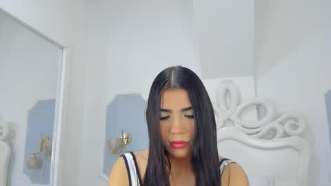 Snapshot of roxana_scott1 chatting on September 19, 2025, 3:41 am roxana_scott1 online show from September 19, 2025, 3:41 am