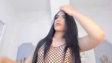 Snapshot of roxana_scott1 chatting on July 3, 2026, 3:46 am roxana_scott1 online show from July 3, 2026, 3:46 am